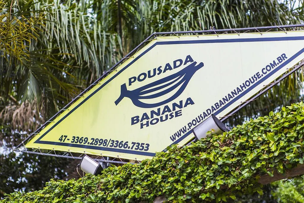 Pousada Banana House Bombinhas Penzion
